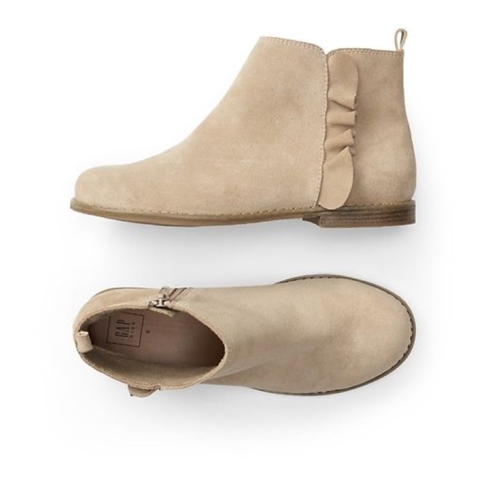 NWT Gap Girl Chelsea Sz 10c Boots MRSP55